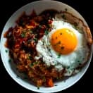 Hot spicy fried rice with omelet